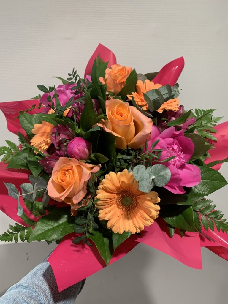 Bouquet fête des mères - Fleuriste Végétalis Roanne